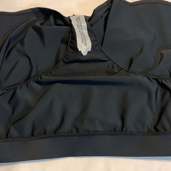 Size 26W one piece black swim skirt with built in panty. NEW - Picture 4 of 8